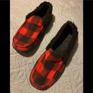 Like new Cute Slippers, black and red Buffalo plaid, ladies.